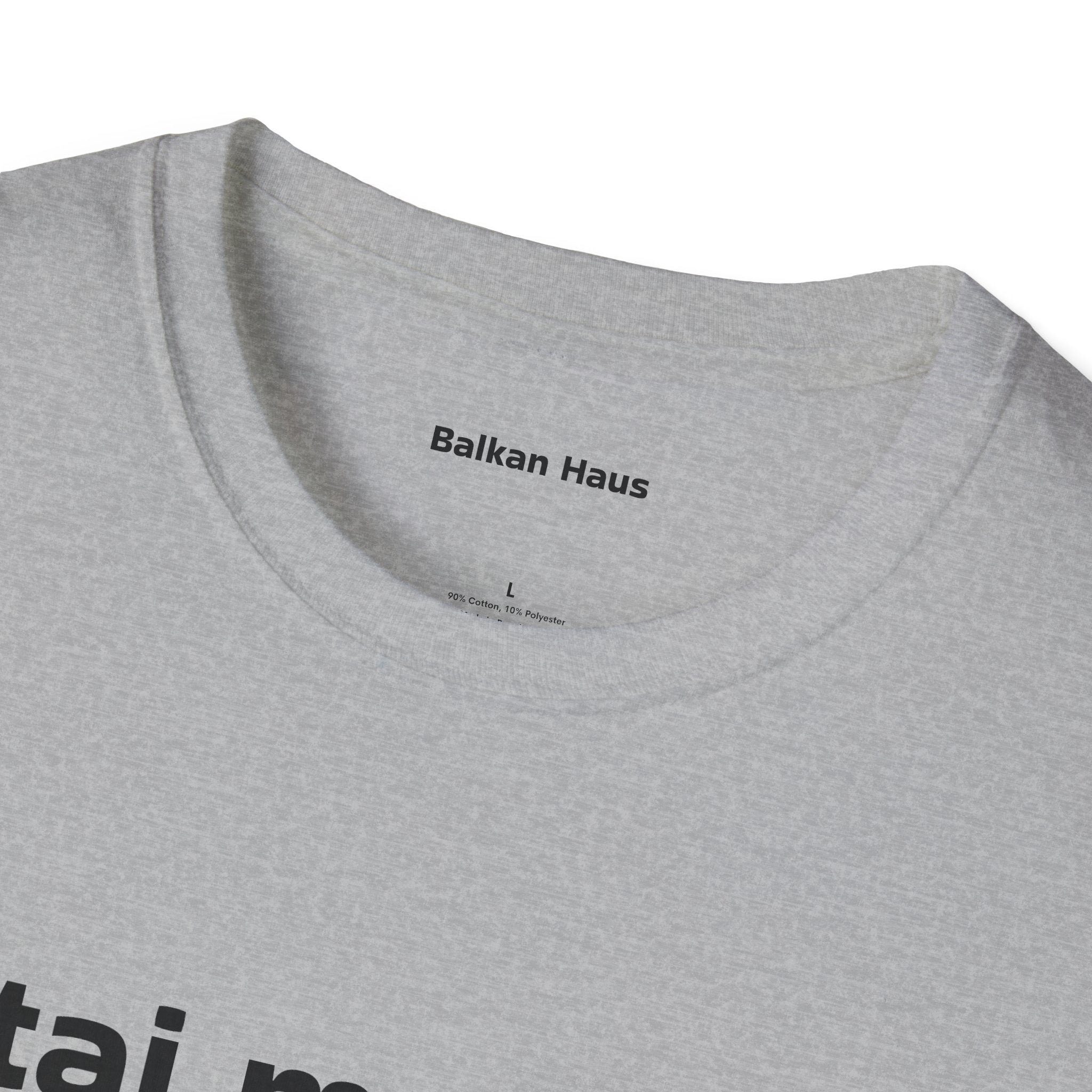 'Giftaj me beboo' Balkan Haus T-Shirt — Funny Bosnian Phrase Tee